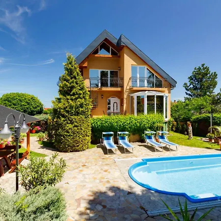 Szabo By Interhome Casa de Férias *