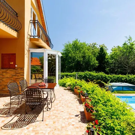 Casa de Férias Szabo By Interhome *