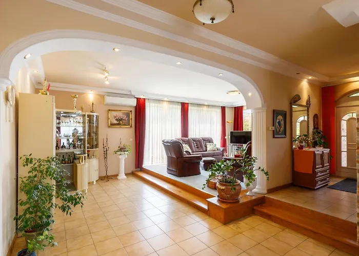 Szabo By Interhome Case de vacanță